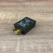 431955531   Other relay Audi 80 90 B3