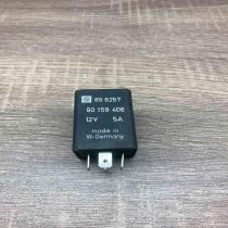 898257 90159406  Other relay Opel Astra F