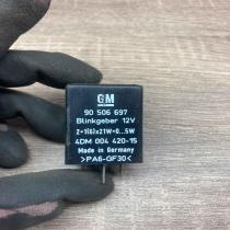 4DM004420 15 90506697  Other relay Opel Omega B2
