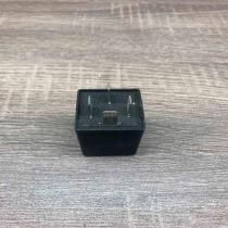54201003 719036  Other relay Opel Omega B1