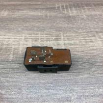 3523739 5ZA005423 01  Other relay Volvo 940