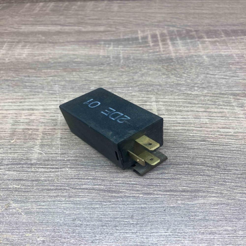 68125 719035  Other relay Ford Mondeo MK I