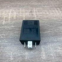 7038900210 90459301  Other relay Opel Omega B1