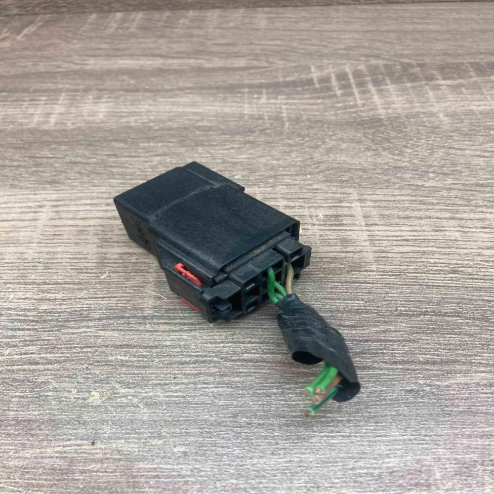 04868478AA 50732  Other relay Chrysler Voyager