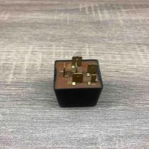 431955531 Used  Other relay Audi 80 90 B3