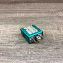 899304 8A0951253A  Other relay Audi 100 S4 C4