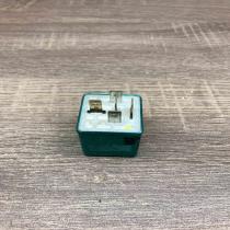 899304 8A0951253A  Other relay Audi 100 S4 C4