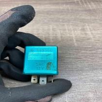 899304 8A0951253A  Other relay Audi 100 S4 C4
