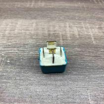 90987 04010 156700 2230  Other relay Toyota Corolla Verso AR10