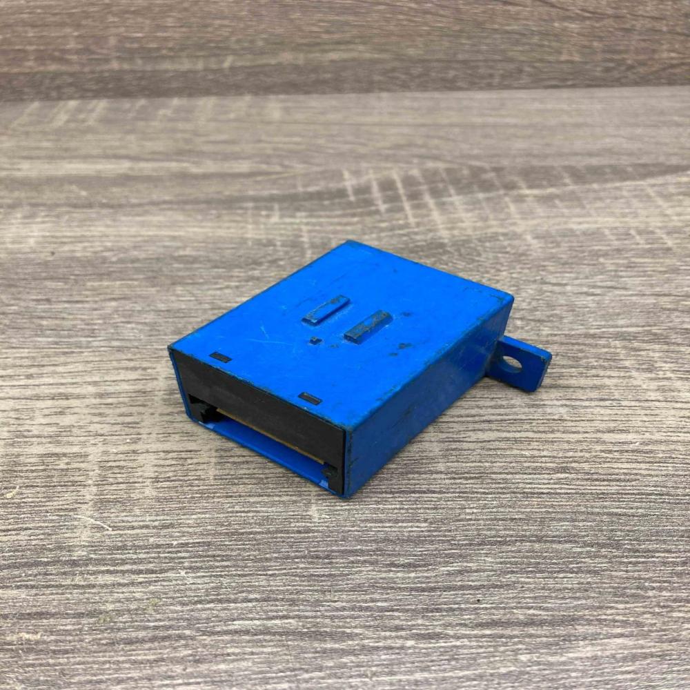 REF 02438 Cartier 12V Other relay Renault Clio I