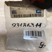 93186311   Other engine part Opel Astra H
