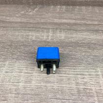 4RA004122 03   Other relay Mercedes-Benz C W202