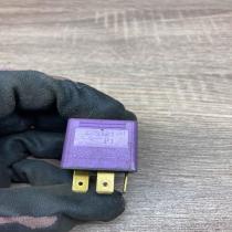 90464759   Other relay Opel Corsa B