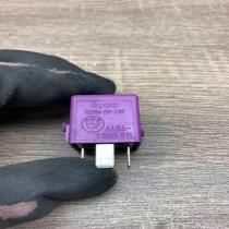1388911 V23134 E59 X107  Other relay BMW 5 E39