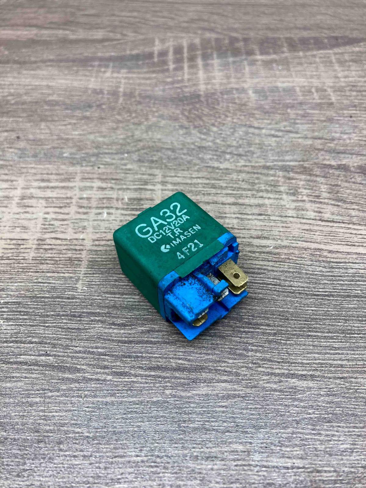 dc12v20a ga32 4F21  Other relay Mazda 626