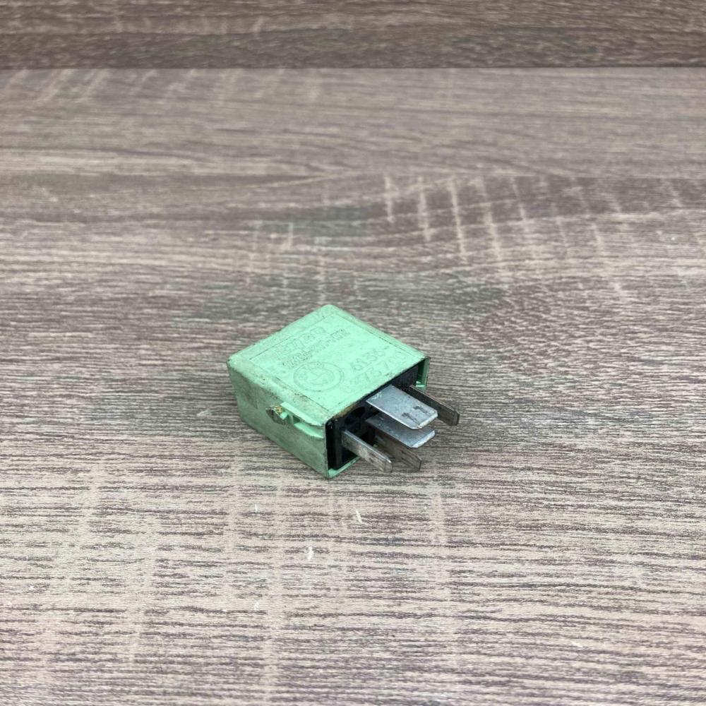 8373700 V23134 K59 X312  Other relay BMW X5 E53