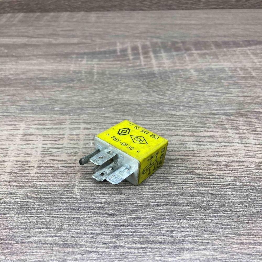 12V 40A 03532 7700944253  Other relay Renault Espace I