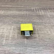 90226846 V23134 J52 X369  Other relay Opel Meriva A