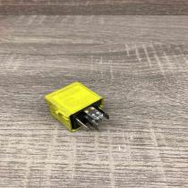 1389105 V23134 K52 X181  Other relay BMW 3 E46