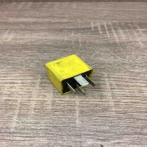 93BG 14N089 BA V23136 B1 X3  Other relay Ford Mondeo MK I