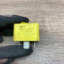 93BG 14N089 BA V23136 B1 X3  Other relay Ford Mondeo MK I