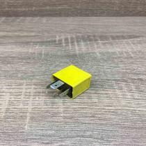 V23134 B52 X127 YWB10012  Other relay Rover 75