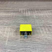 V23134 B52 X127 YWB10012  Other relay Rover 75