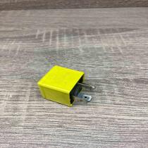 V23134 B52 X127 YWB10012  Other relay Rover 75