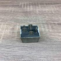 7700822929 60237003  Other relay Renault Laguna I