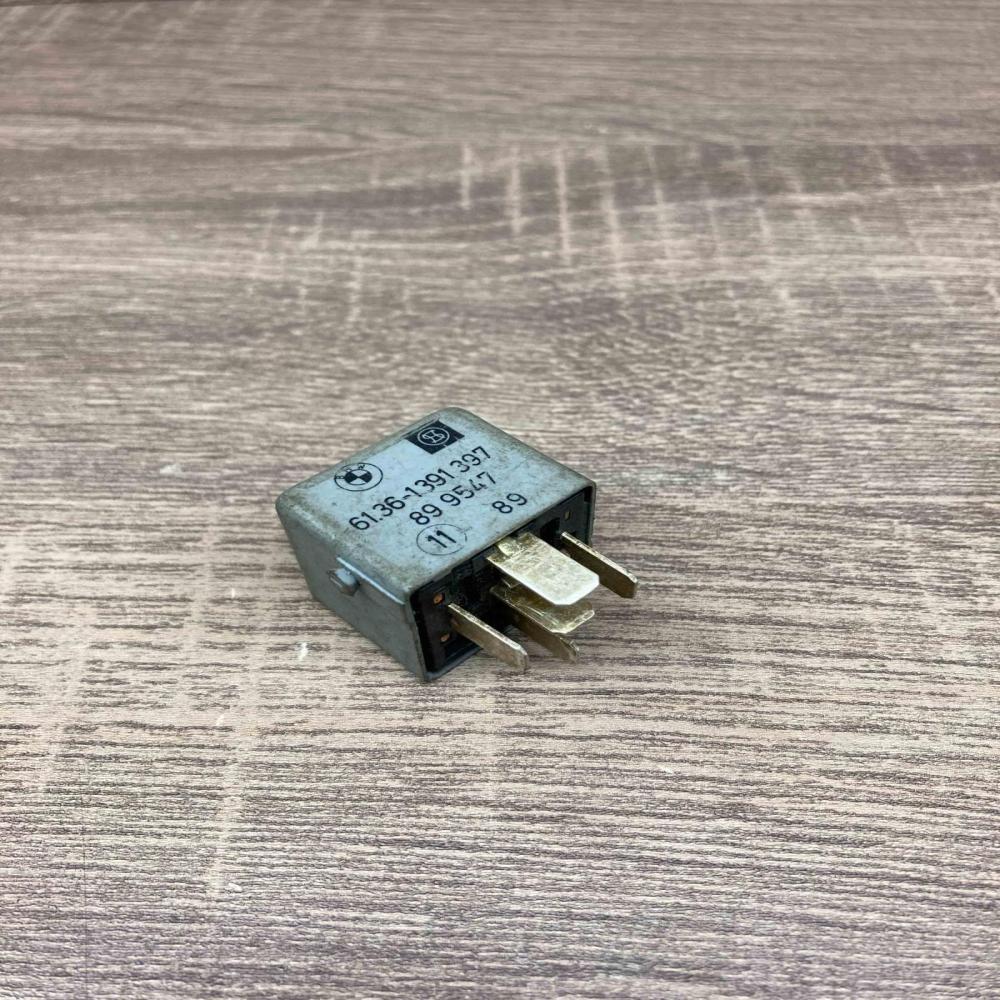 1391397 899547  Other relay BMW 5 E39
