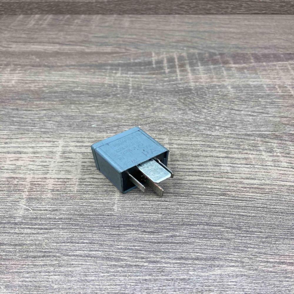 5M5T 14B192 EA V23136 J4 X62  Other relay Ford Mondeo Mk III