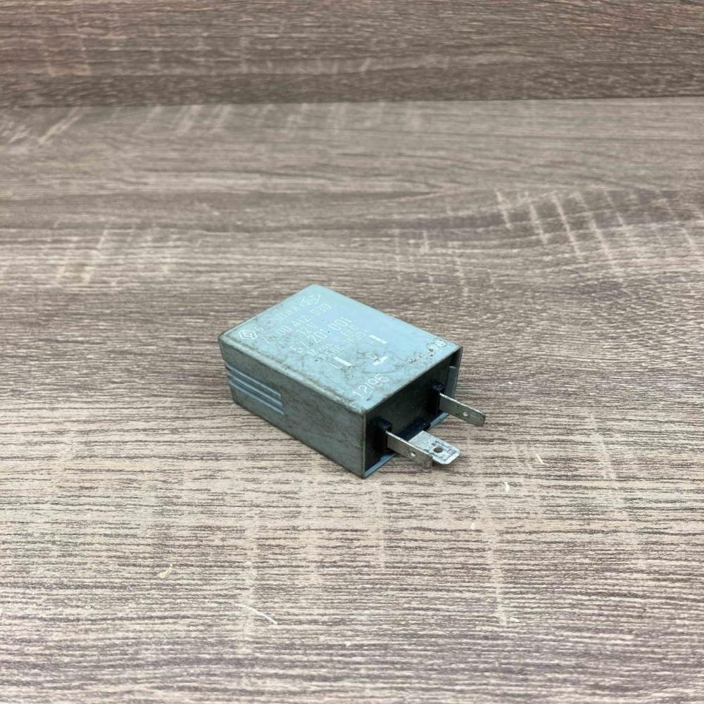 7700412030 57201001  Other relay Opel Movano A