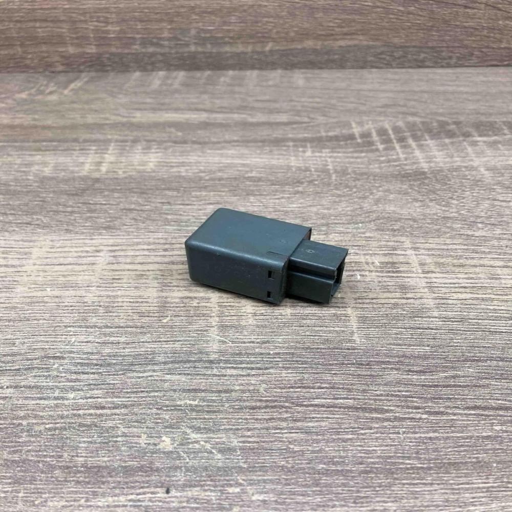 24330 C9900   Other relay Nissan X-Trail T30