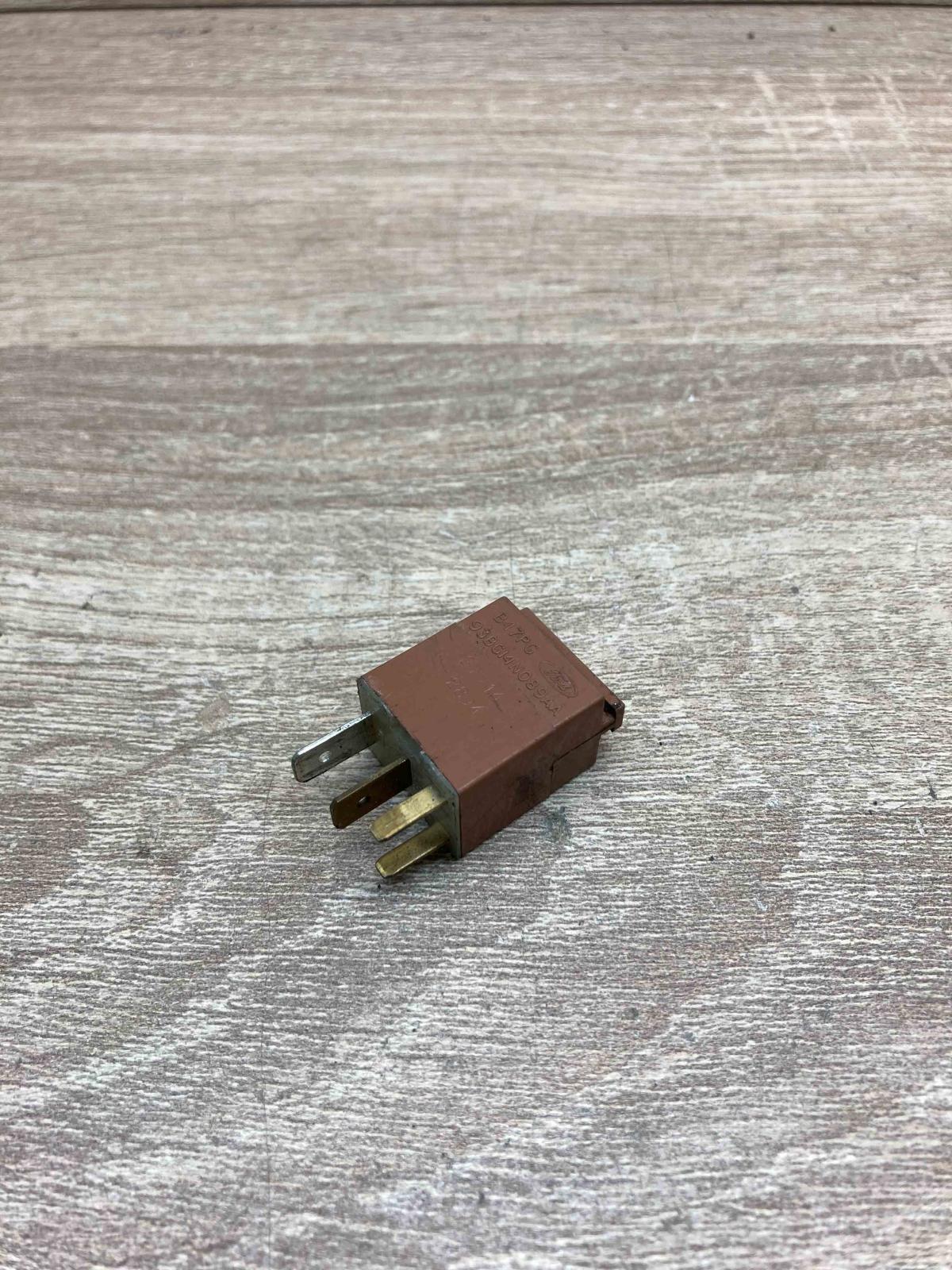 93BG14N089AA B47PG  Other relay Ford Mondeo MK II