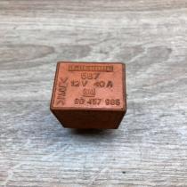 90457986   Other relay Opel Tigra A