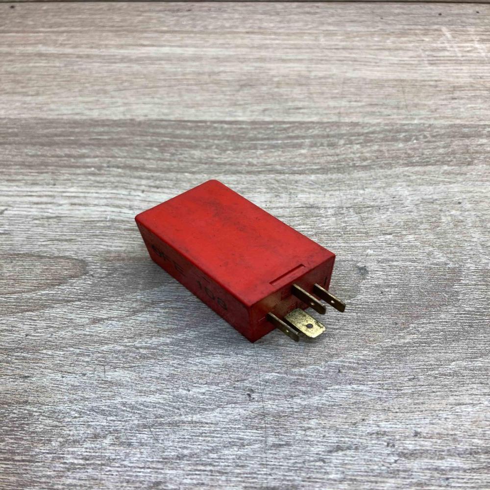 68125 9FE 108  Other relay Ford Mondeo MK II