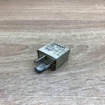 8E0951253  614 Other relay Audi A6 S6 C5 4B