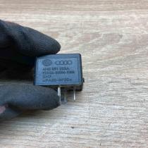 4H0951253A V23136 B0006 X080 645 Other relay Volkswagen Touareg I