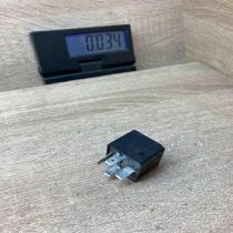 4H0951253A V23136 B0006 X080 645 Other relay Volkswagen Touareg I