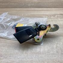 7701204676 817485  Rear seatbelt buckle Renault Clio II