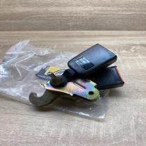 7701204676 817485  Rear seatbelt buckle Renault Clio II