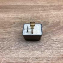 4D0951253 899309000 372 Other relay Audi A6 S6 C5 4B