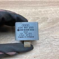 4D0951253 899309000 372 Other relay Audi A6 S6 C5 4B