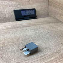 8D0951253A V23134 J52 X300 370 Other relay Audi A6 S6 C5 4B