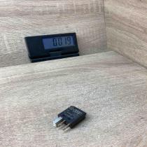 8Z0951253  395 Other relay Volkswagen PASSAT B5
