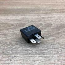 8D0951253A Used 373 Other relay Audi A6 S6 C5 4B