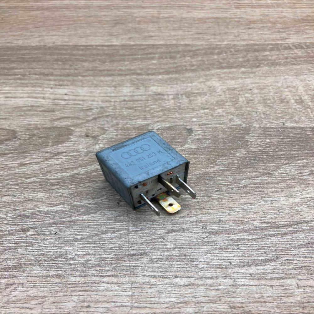 443951253K Used 214 Other relay Audi A6 S6 C5 4B