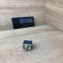 431951253H  204 Other relay Audi A4 S4 B5 8D