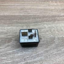 443951253S  217 Other relay Audi A6 S6 C4 4A