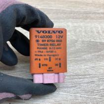 9148300 898756000 A 208 Electric power window relay Volvo S70  V70  V70 XC